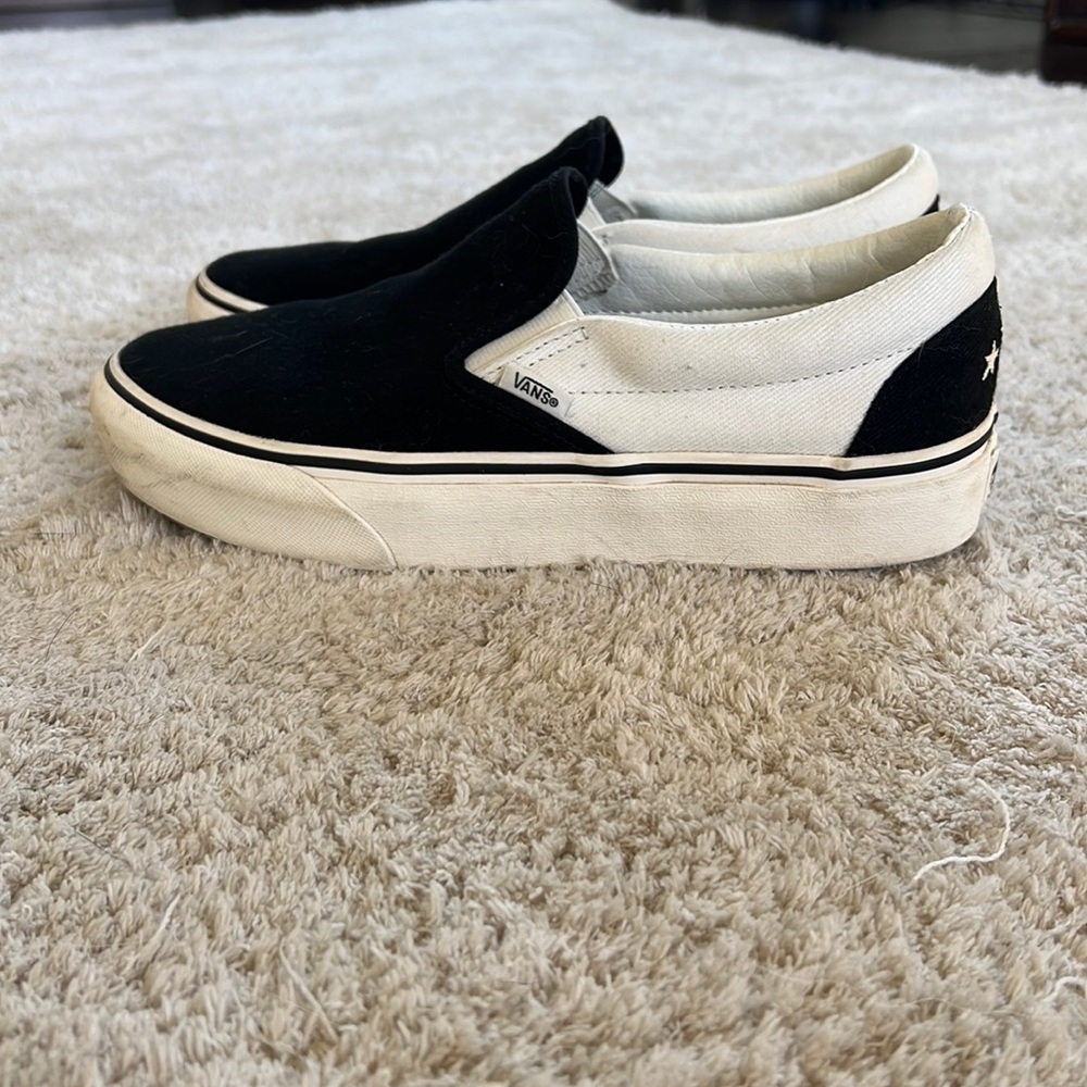 Vans Ward Low Top slip-on platform Ultracush sneaker shoe W 10.5, M 9
